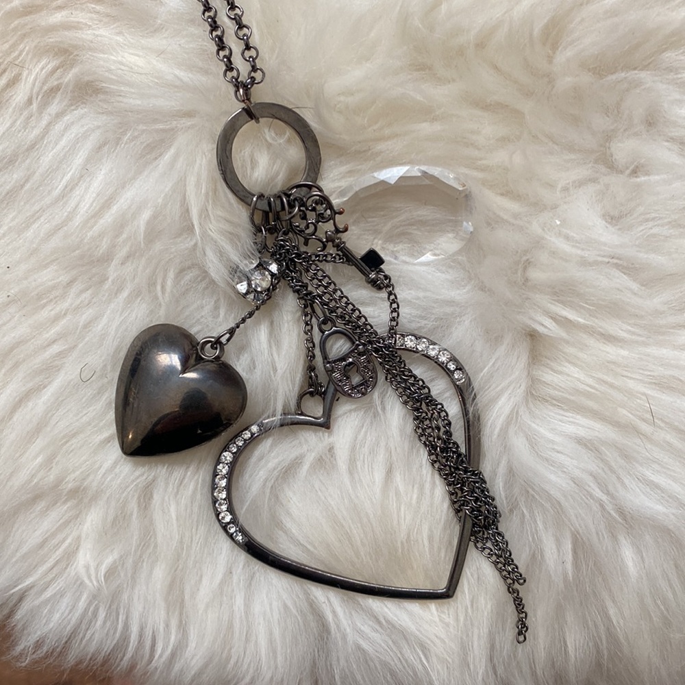 Guess necklace